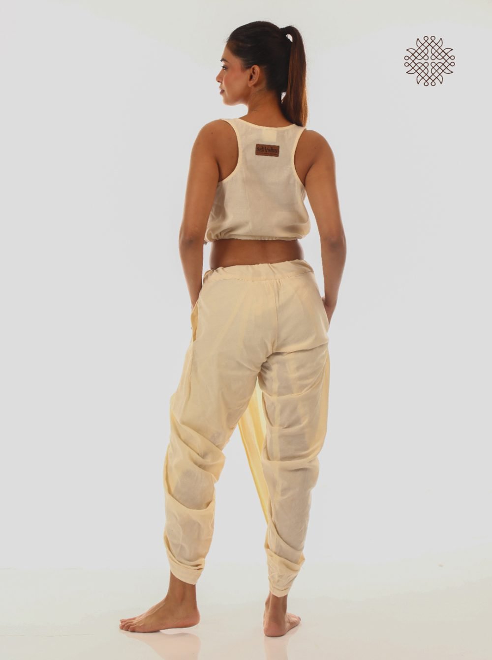 sattvika (off-white) yuvaki, pleated dhoti pants with pockets crafted in 100% cotton - Image 4