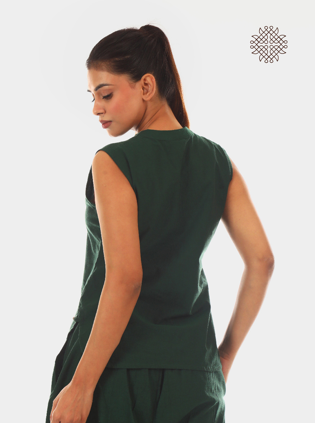 Rudrakshi - Dark Green Saleeveless Kurti made in 100% cotton - Image 5