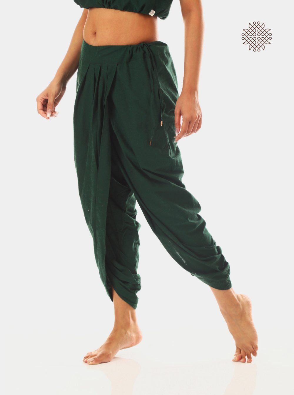 haritah (dark green) yuvaki, pleated dhoti pants with pockets crafted in 100% cotton - Image 3